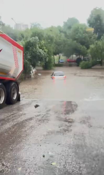 Süper hücrenin vurduğu ilimiz bu hale geldi 7